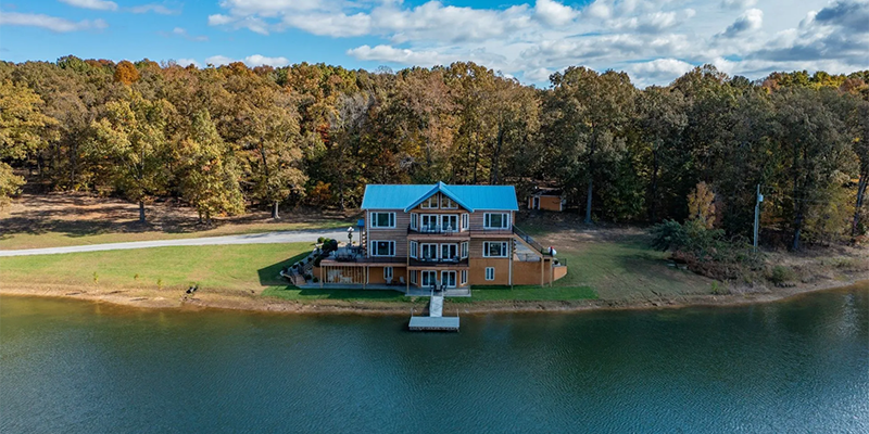 Blue Ridge Lodge at Tiger Lake