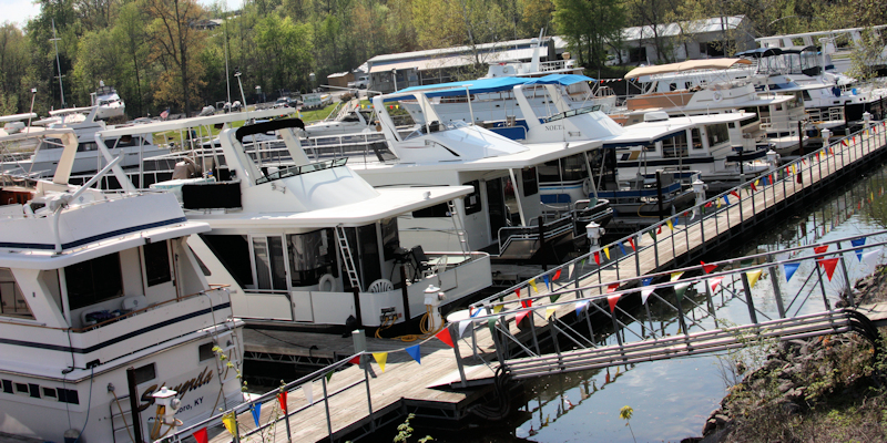 Green Turtle Bay Yacht Sales