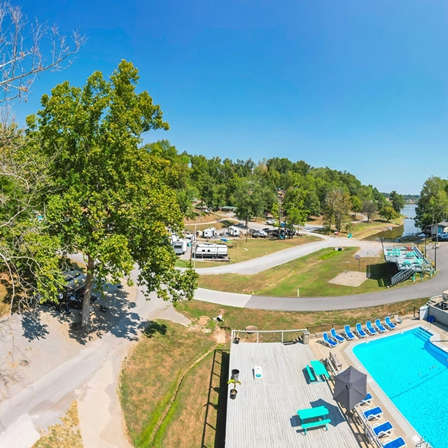 Holiday Hills Resort