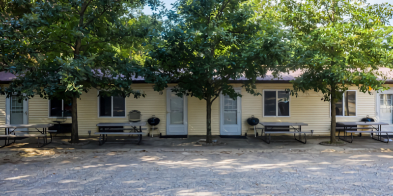 Aurora's Kentucky Lake Cottages