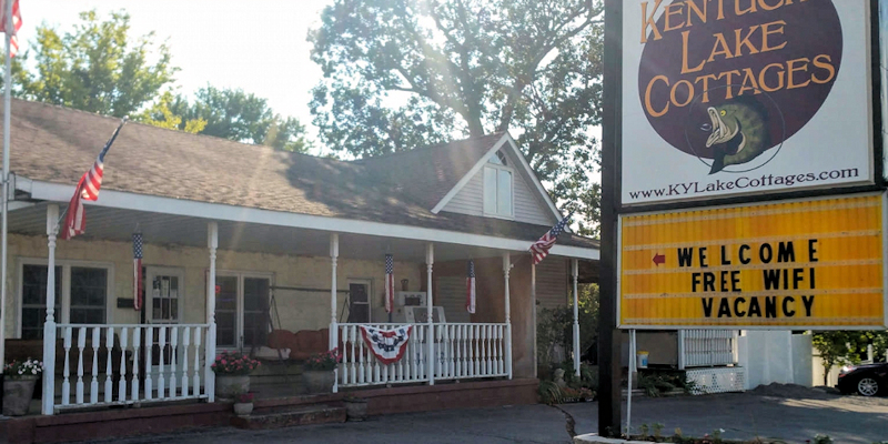 Aurora's Kentucky Lake Cottages