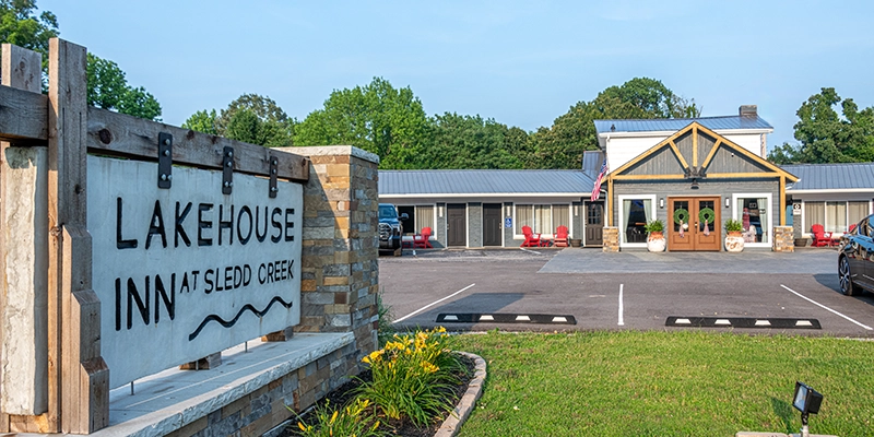 The Lakehouse Inn at Sledd Creek