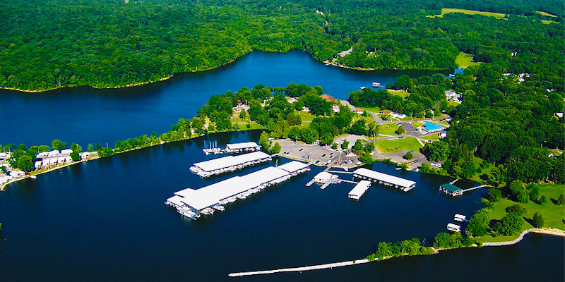 Moors Cabins Kentucky Lake