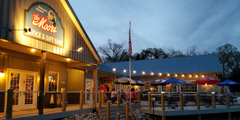 Ralph's Harborview Bar & Grill | Kentucky Lake