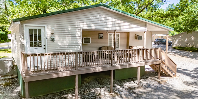 Sunset Harbor Hill Cabins