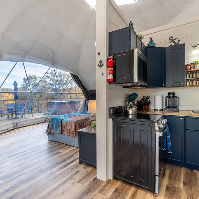 Warner's Paradise - Anchor Dome