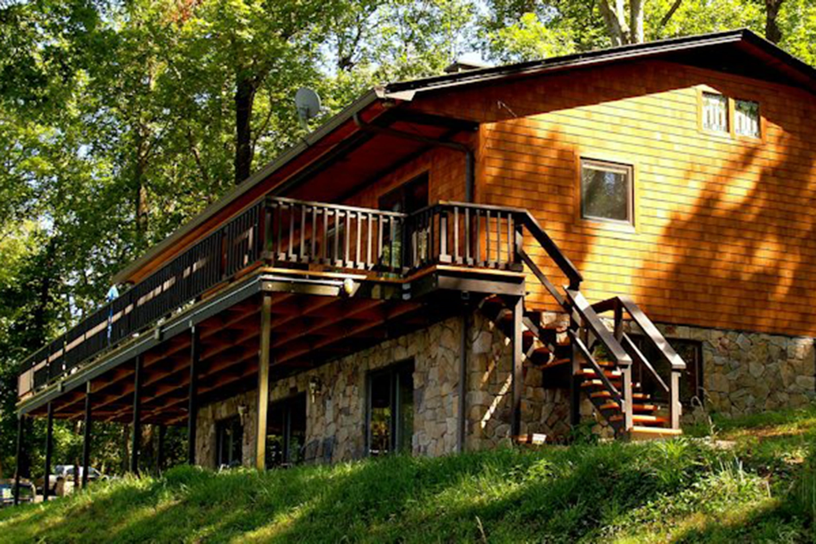 Arts and Crafts Cedar Shake Home