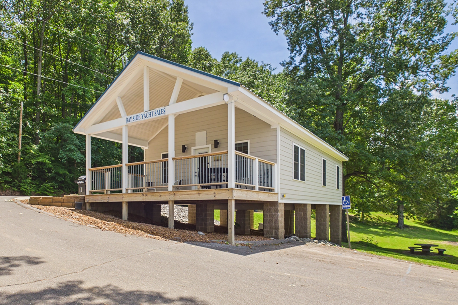 Eddy Creek Resort