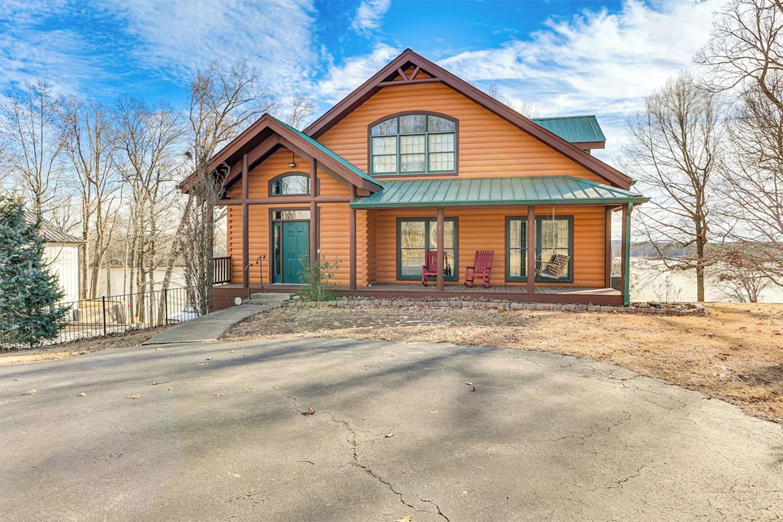 Lakefront Cabin