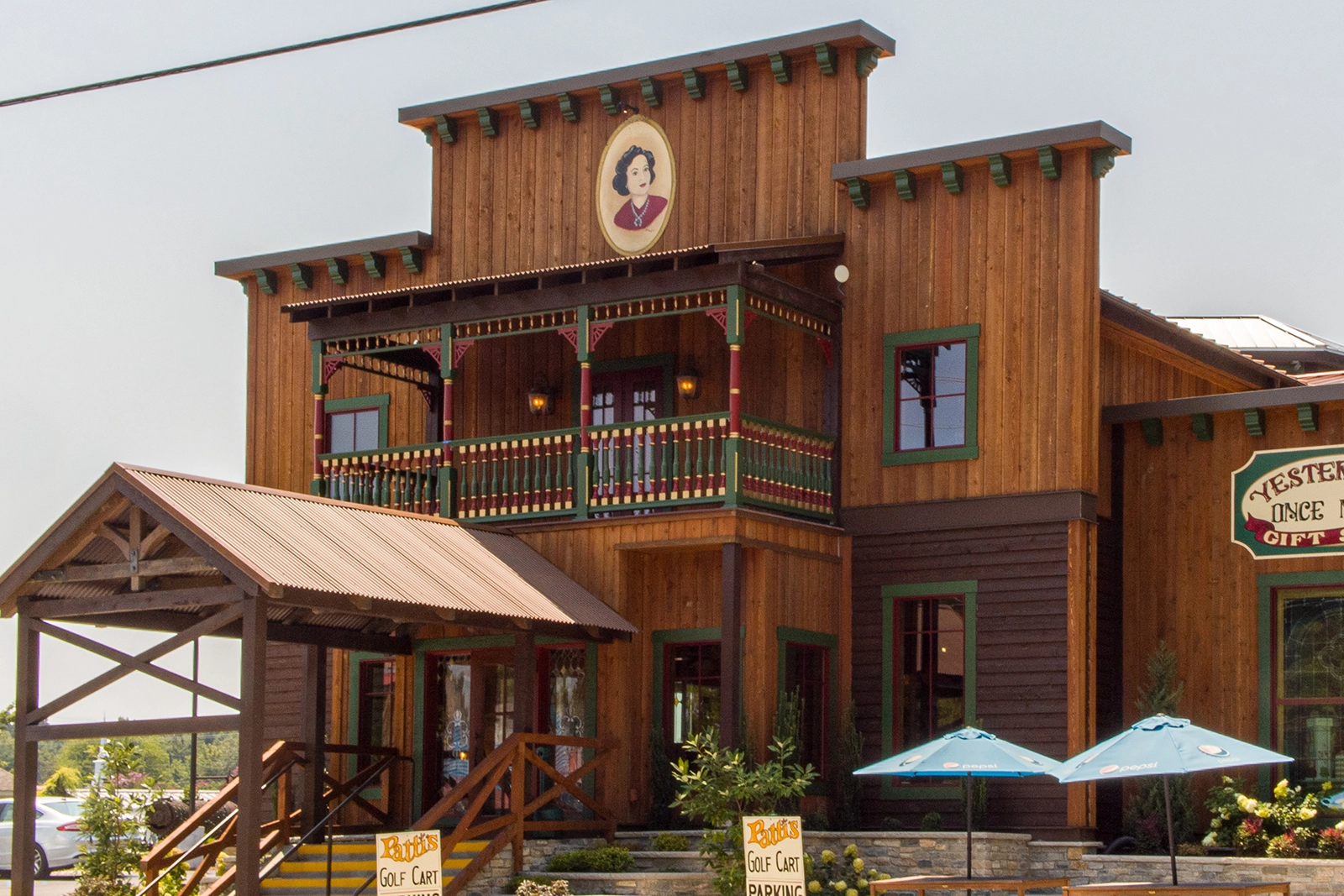 Patti's 1800's Settlement