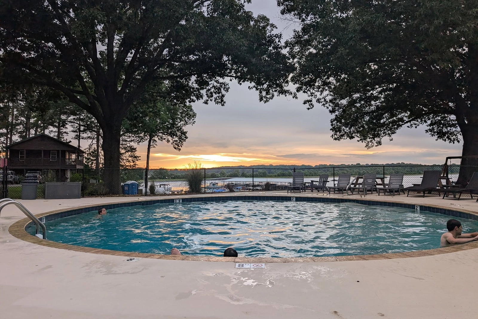 Pleasant View Resort