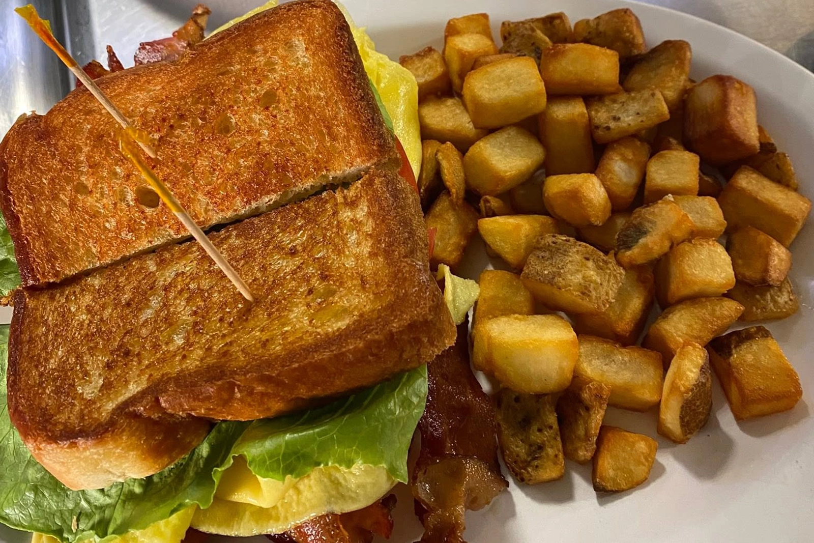 The Burger Barn at Kenlake Marina