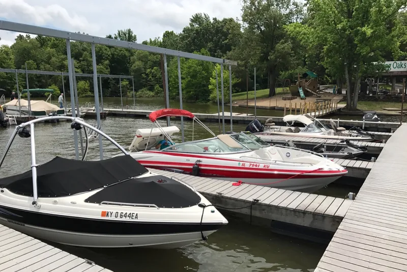 Whispering Oaks Resort & Marina