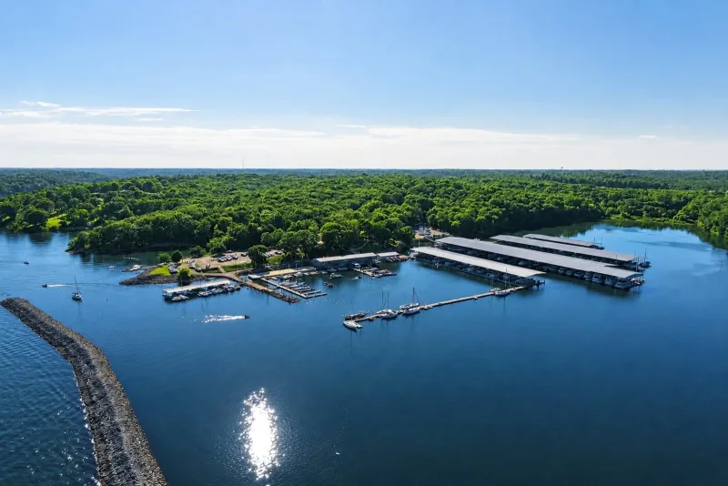 Kenlake Marina
