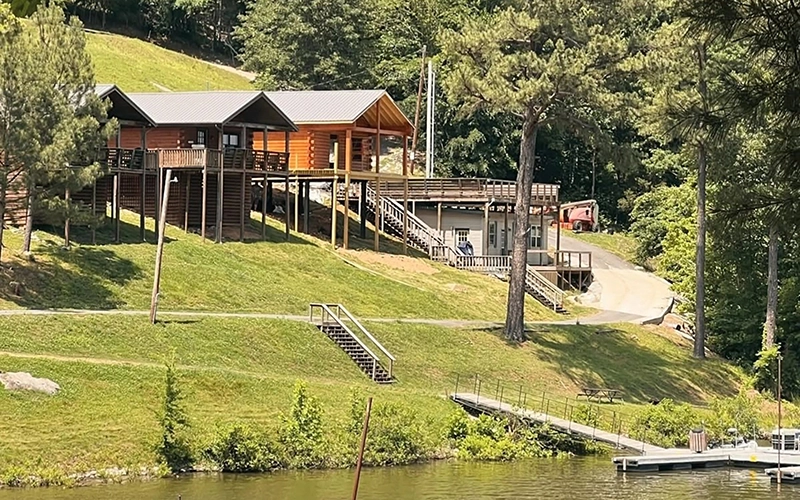 Holiday Hills Resort